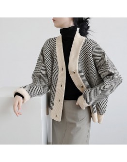 Autumn V-Neck Vintage Knitted Cardigan Women Spring Elegant Striped Loose Outerwear Cropped Sweater Soft Aesthetic Cardigans