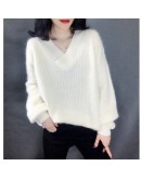 Autumn Winter Lantern Sleeve Cashmere Sweaters Women loose Pullover Soft V Neck bottoming Jersey Faux Alpaca knitted Sweater